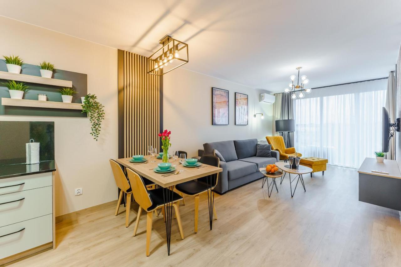 Perlowa Przystan Rent - Classic Gold & Silver Apartment Kolobrzeg Ngoại thất bức ảnh