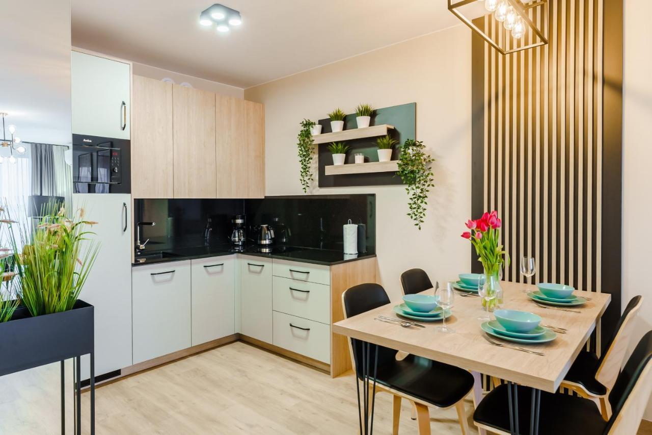 Perlowa Przystan Rent - Classic Gold & Silver Apartment Kolobrzeg Ngoại thất bức ảnh