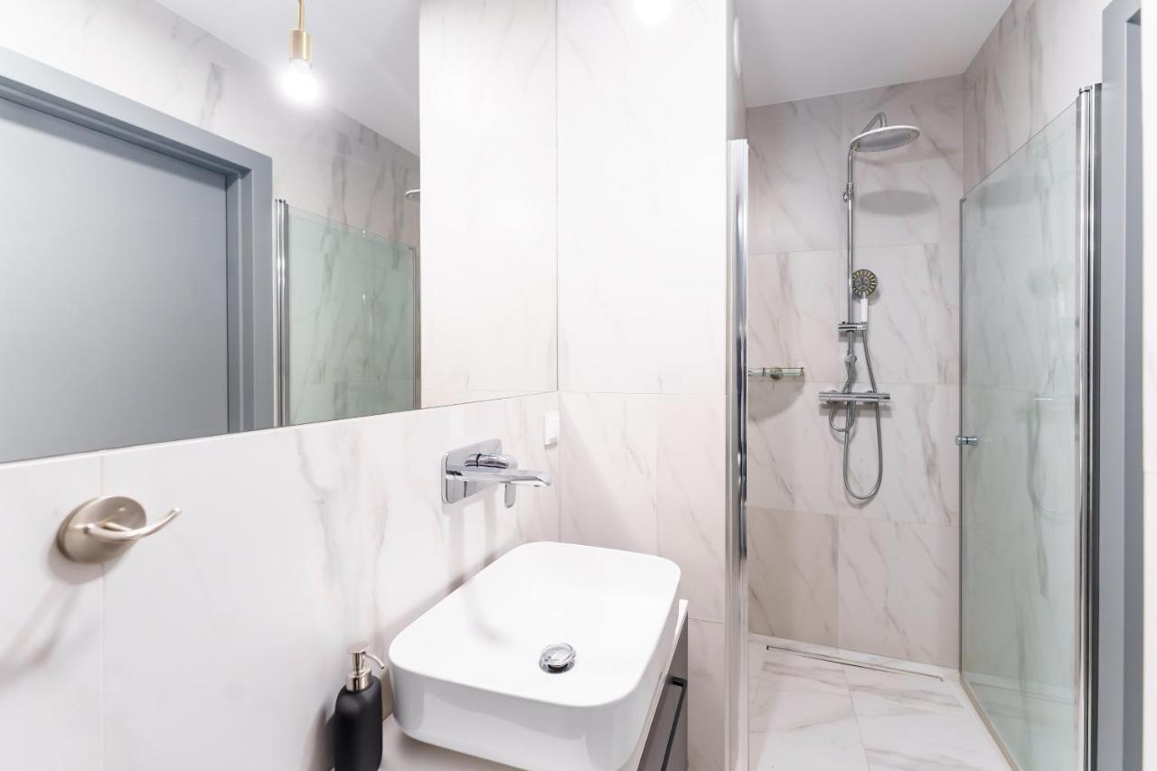 Perlowa Przystan Rent - Classic Gold & Silver Apartment Kolobrzeg Ngoại thất bức ảnh