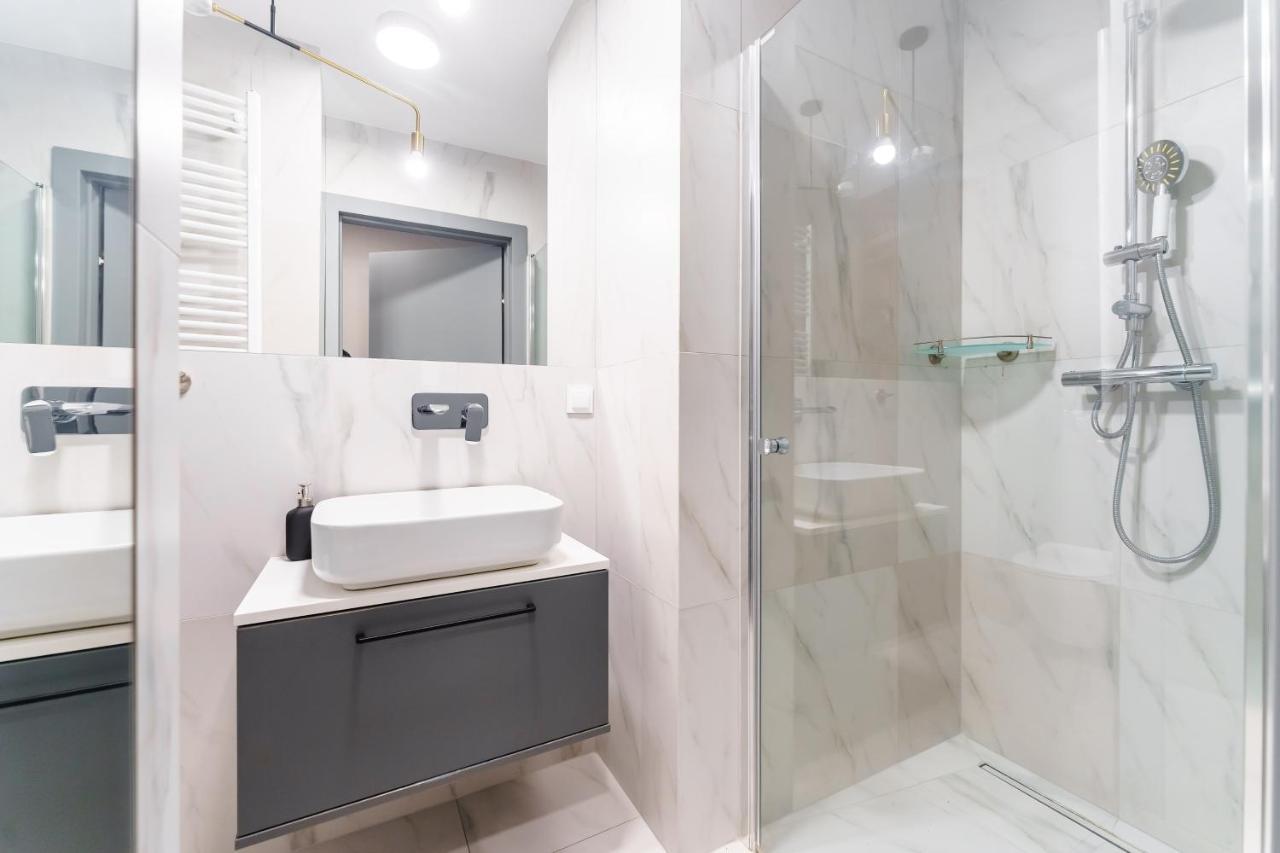 Perlowa Przystan Rent - Classic Gold & Silver Apartment Kolobrzeg Ngoại thất bức ảnh