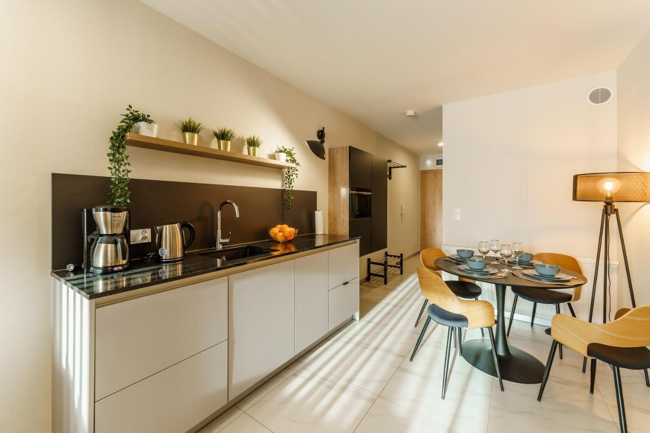Perlowa Przystan Rent - Classic Gold & Silver Apartment Kolobrzeg Ngoại thất bức ảnh