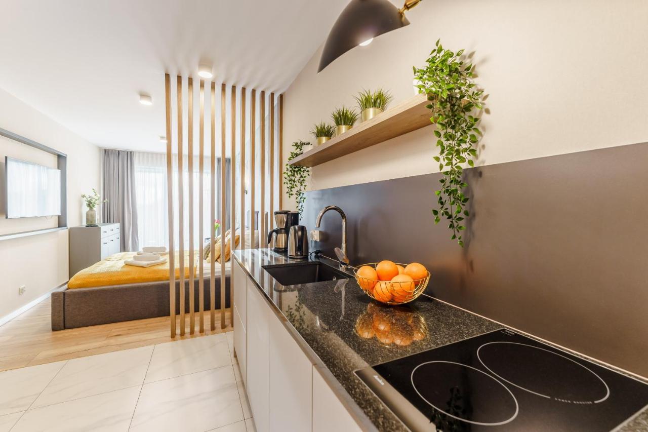 Perlowa Przystan Rent - Classic Gold & Silver Apartment Kolobrzeg Ngoại thất bức ảnh